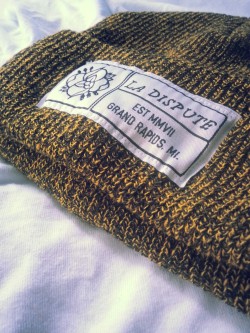 beingassanocean:  new beanie 👏 