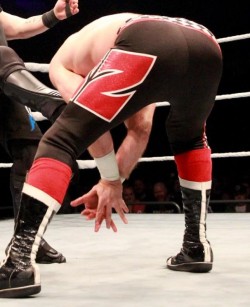 wweassets:  Sami bending over and showing his best asset  i want