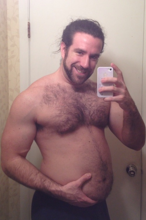 bigdudesarehot:  220lbs to 255lbs 