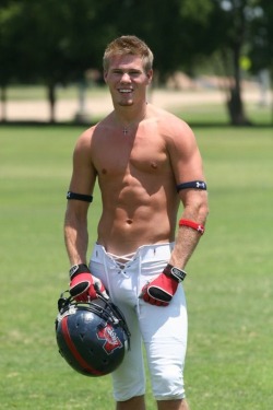 sportyboyblog:  Hot Jock!The Hottest Sportsmen on the web! Follow