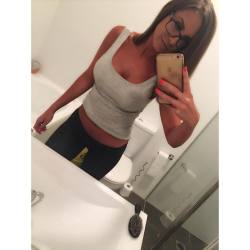 sexy-females-eh:  katherineelizabeth_xxoo