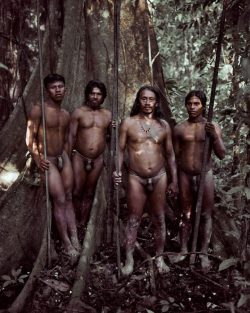 Huaorani tribe Argentina + Ecuador  