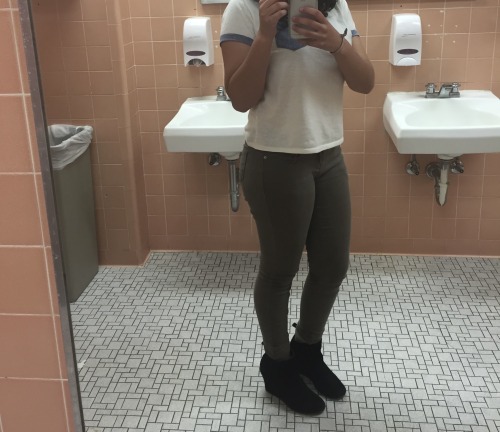 thiccchick:  Hard to believe I used to be that skinny little