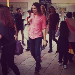 chillinchameleon:  domsimperfect:  he looks like a model  is