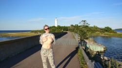 public-flashing-babes:  Flashing with a lighthouse background