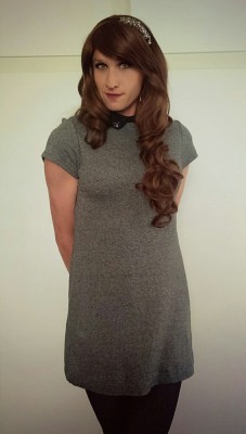 cd-bellabrooks:  Cute collared dress