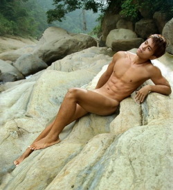 ohthentic:  virilisvirtus:Live, Love, and Celebrate Men  Oh