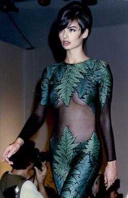brilliantgarcia:  Sophie Sitbon // Paris Fashion Week 1990 