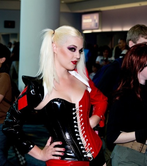 lessa Michelle  Harley quinn  wondercon 2013   