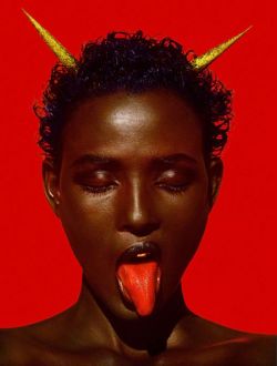 vintagewoc:Waris Dirie by Albert Watson (1993)