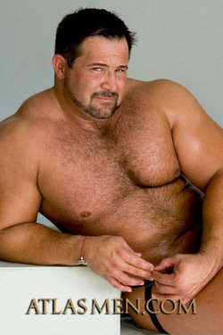 campusbeefcake:  beefy, beautiful stan 