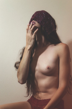 artisticallynaked:  glimmermerephoto:  jacsfishburne:  Jacs Fishburne