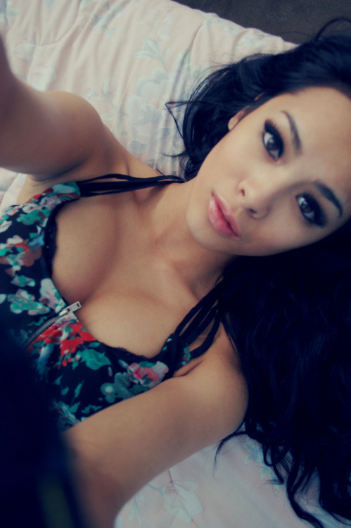 fineasians:  Hey everyone! ♥Fine Asians♥ 