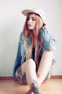 ink-expression:  Ink Addicts & Anchor Clothing ( Julia