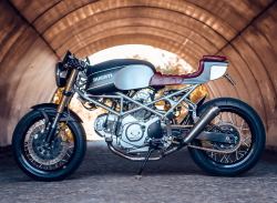 bikebound:  On BikeBound.com: ‘96 Ducati Monster 600 by @wrench_n_wheels,