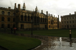 offendedpaws: King’s college in the rain.  Cambridge, United