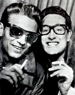 old-school-fools:Waylon Jennings and Buddy Holly in a photobooth,