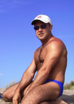 blackandwhite1789:  Blue Speedo