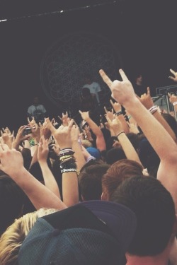 letliveintheend:  band/tattoo blog † 