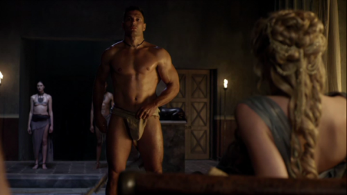 hombresdesnudo2:  Manu Bennett Naked!!!  