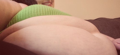 neptitudeplus:The view of HazelEyesBBW I’d see when I was on