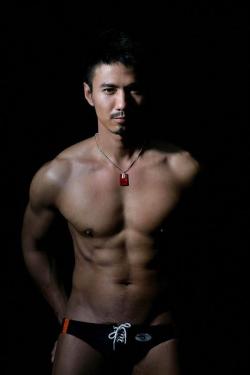 evianguy:  Hawt Asian Studs! 