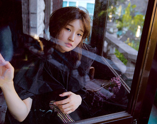 blurays:Park So-Dam for W Magazine Korea, June 2019