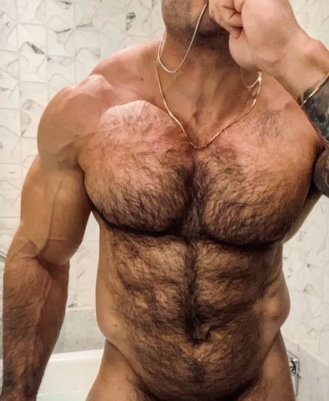 macho-xavier-xxx: