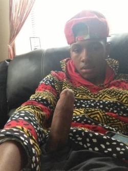 itsobeydaboss:  eraticoo:  He cute  I love him 