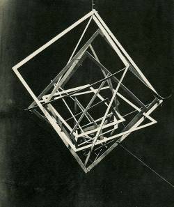 atavus:  Alexander Rodchenko - “Construction Hanging Space”