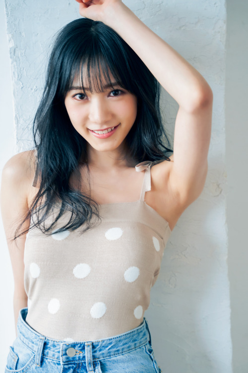 soimort48:  【NMB48】腹筋チラ見せ♡ 横野すみれが美BODYショットを公開！
