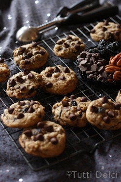 chefthisup:  Chocolate, cherry & pecan cookies. Get the recipe