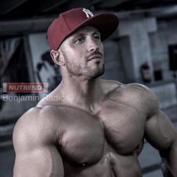 big-strong-tough:  Benjamin Radic 