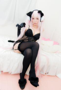 Super Sonico Cosplay (Le Chat) 1-2