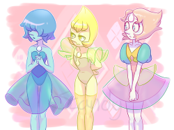 poke-scandy:Pearls listening their Diamonds arguing (+ icons)
