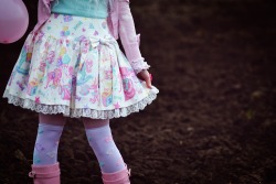 affectionatedaddy:  So adorable, would love to dress a baby girl for an outing in the park 