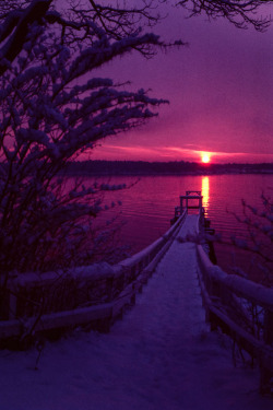 magicalnaturetour:  Yarmouth Sunrise (by Mike Schaffner) 