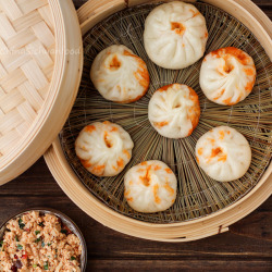 foodopia:  Vegan Baozi - Chinese Steamed Buns