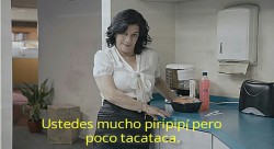 no-resignar:  Como amo esta propaganda de mierda!! 