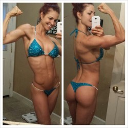 bikinisandmuscles:  More atÂ BikinisAndMuscles.tumblr.com.