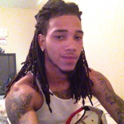 lightskinnedboys:  Dreads, I’m in love.