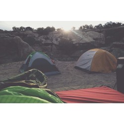 thinknorth:  Woke up in a sleeping bag, inside of a bivy sack,