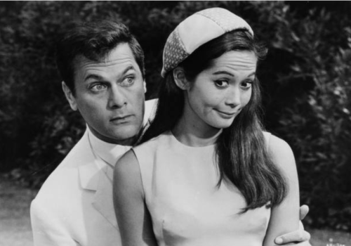 modbeatnik:Tony Curtis and Nancy Kwan in Arrivederci, Baby!,