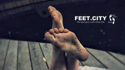 Feet Feet Feet