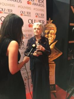 italysnotbroadway:  Dame Angela Lansbury and her Laurence Olivier