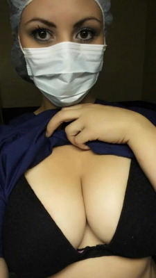 sexonshift:  #sexynurse #scrubs  Those eyes are mesmerising and