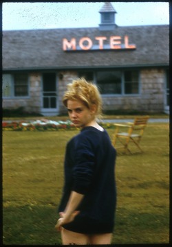 thegoldenyearz:  Sue Lyon on the set of Lolita directed by Stanley