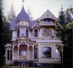 blue-eyed-country-angel:  steampunktendencies: Victorian Houses