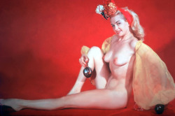 Dixie Evans        aka. “The Marilyn Monroe Of Burlesque”..