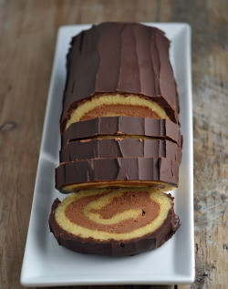 foodluxury:  Love Food? This blog is for you. 